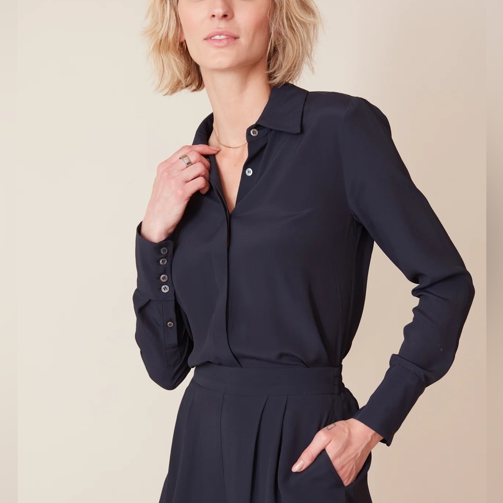 Numi The Simone Button-Up Blouse in Navy Blue